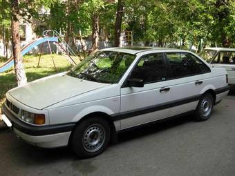 1993 Volkswagen Passat Photos