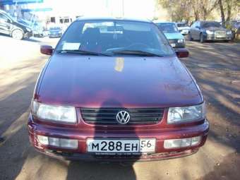 1994 Volkswagen Passat Wallpapers