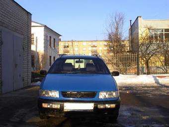 1994 Volkswagen Passat Images