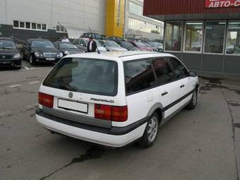 1994 Volkswagen Passat Pics