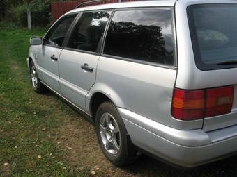 1994 Volkswagen Passat Pictures