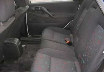 1995 Volkswagen Passat Pics