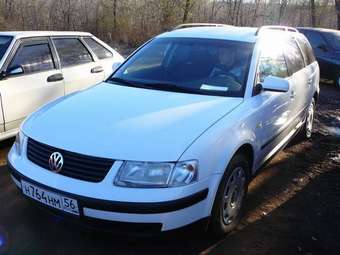 1995 Volkswagen Passat Photos