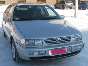 1996 Volkswagen Passat Photos