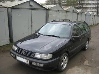 1996 Volkswagen Passat Pictures