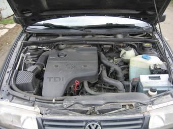 1996 Volkswagen Passat Photos