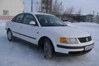 1997 Volkswagen Passat Pictures