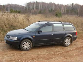 1997 Volkswagen Passat Pictures