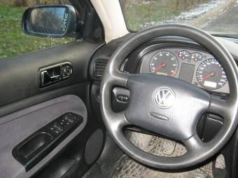 1997 Volkswagen Passat Photos