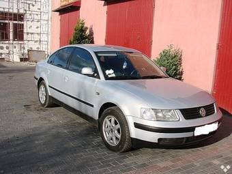 1997 Volkswagen Passat Photos