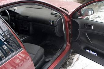 1997 Volkswagen Passat Photos