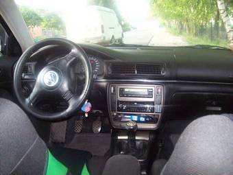 1997 Volkswagen Passat Pictures