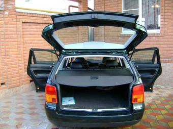 1997 Volkswagen Passat Images