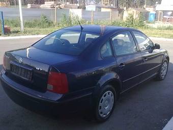 1997 Volkswagen Passat Pictures