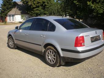 1997 Volkswagen Passat Pictures