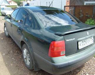 1997 Volkswagen Passat Pictures