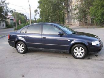 1997 Volkswagen Passat Pictures