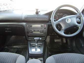 1998 Volkswagen Passat Images