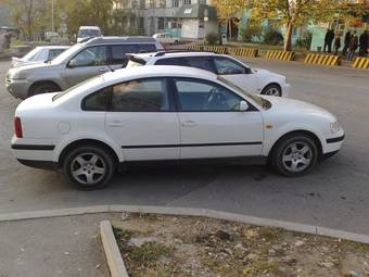 1998 Volkswagen Passat Images