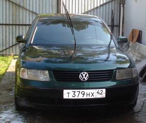 1998 Volkswagen Passat Photos