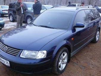 1998 Volkswagen Passat Pictures