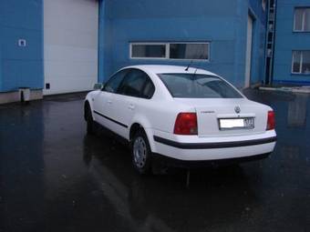 1998 Volkswagen Passat Pictures