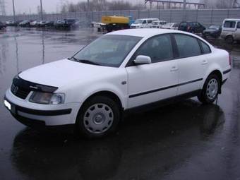 1998 Volkswagen Passat Photos