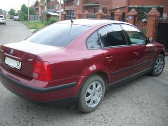 1998 Volkswagen Passat Pictures