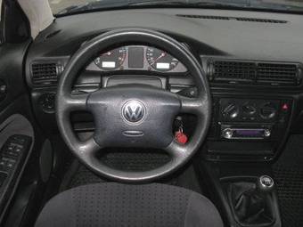 1998 Volkswagen Passat Photos