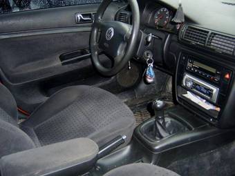 1998 Volkswagen Passat Photos