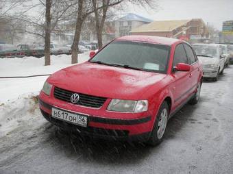 1998 Volkswagen Passat Photos