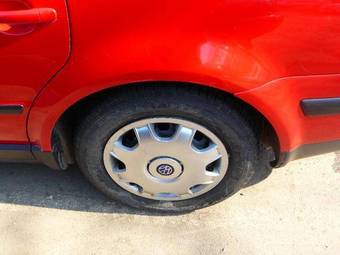 1998 Volkswagen Passat Pictures