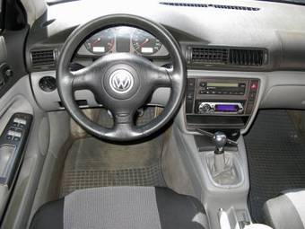 1998 Volkswagen Passat Pictures