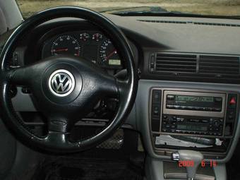 1998 Volkswagen Passat Photos