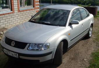 1998 Volkswagen Passat Pictures