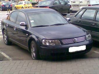 1998 Volkswagen Passat Pictures