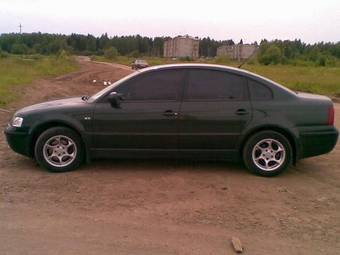 1998 Volkswagen Passat Pictures
