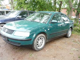 1998 Volkswagen Passat Photos