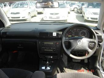 1998 Volkswagen Passat Photos