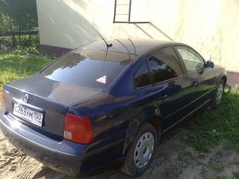 1998 Volkswagen Passat Pics