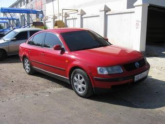 1998 Volkswagen Passat Pictures