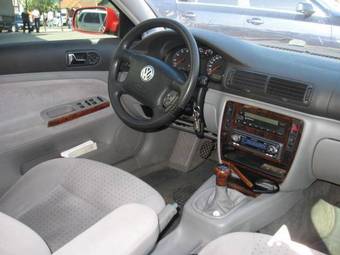 1998 Volkswagen Passat Photos