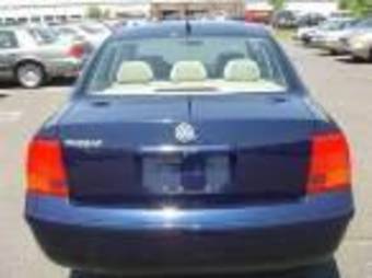 1999 Volkswagen Passat Pictures