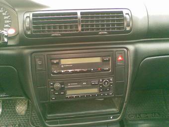 1999 Volkswagen Passat Photos