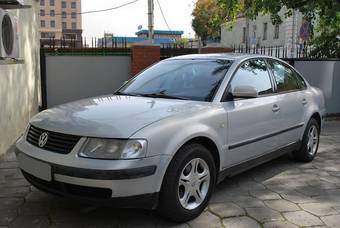 1999 Volkswagen Passat Photos