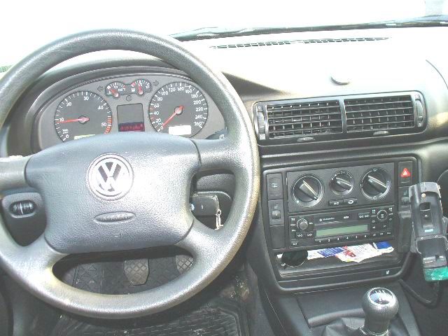 2000 Volkswagen Passat