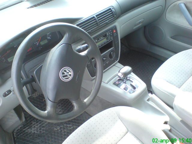 2000 Volkswagen Passat