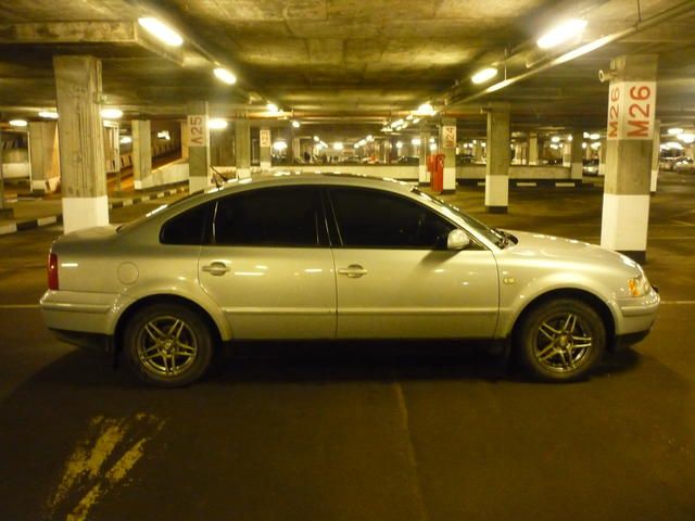 2000 Volkswagen Passat