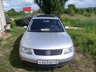 2000 Volkswagen Passat Photos