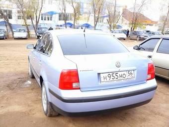 2000 Volkswagen Passat Images